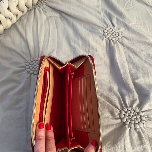 Dooney & Bourke plaid wallet - Picture 9 of 10